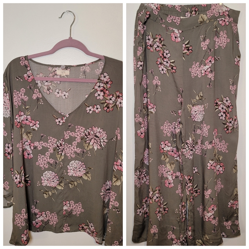 Cupio Sage Green Floral Flowy Two Piece Set Size XL